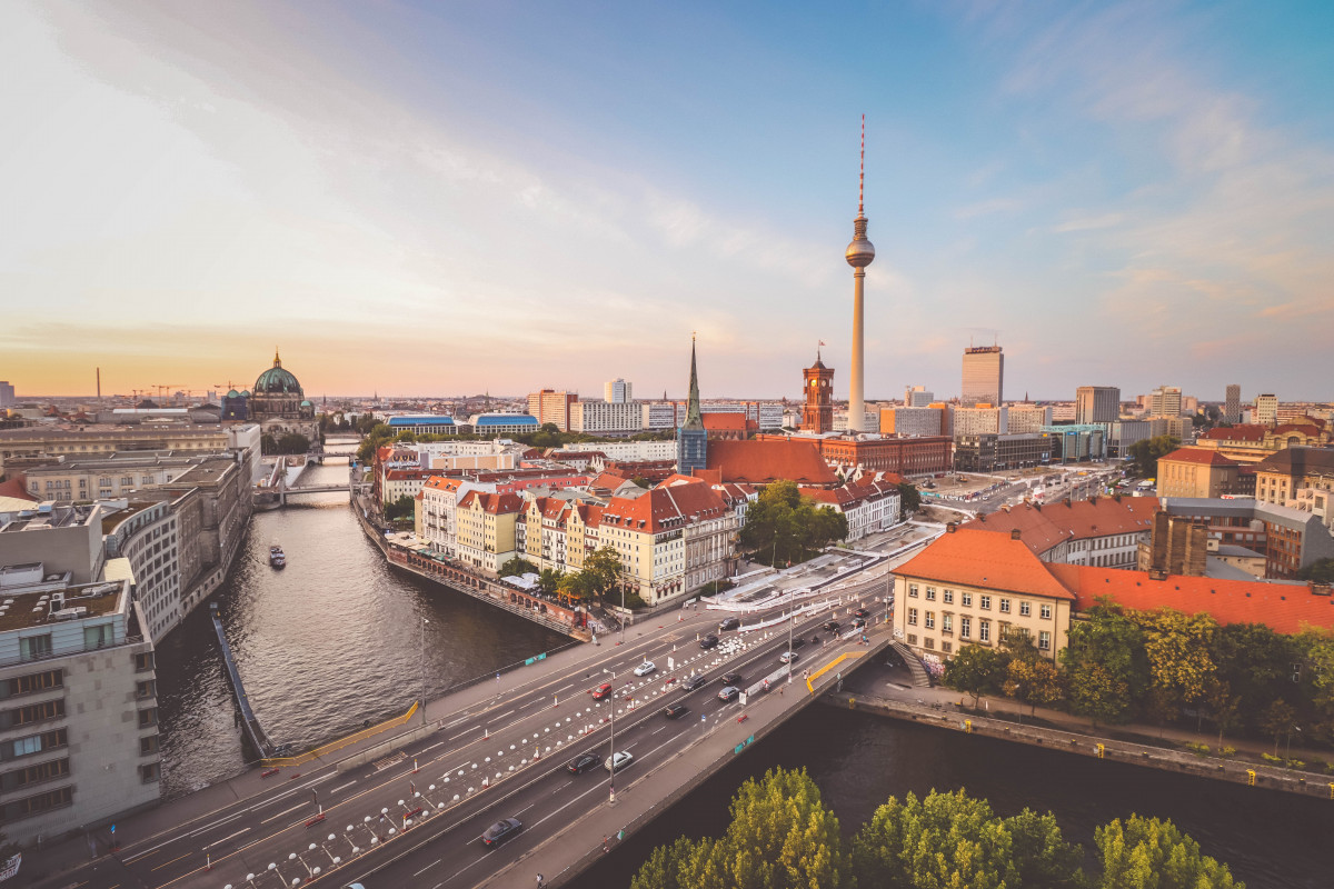 Florian Wehde 1uWanmgkd5g Unsplash